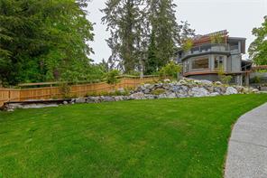 4906 Cordova Bay Rd — listing photo 58 of 63