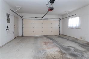 2128 Colinwood Rd — listing photo 17 of 25