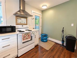 2349 Anderson Ave — listing photo 18 of 43