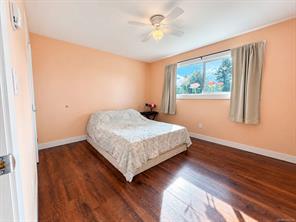 2349 Anderson Ave — listing photo 23 of 43