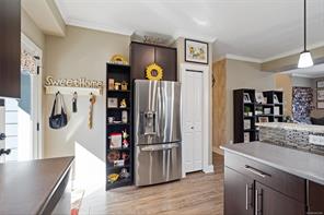 1221 Freshwater Cres — listing photo 18 of 38