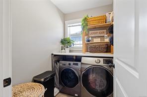 1221 Freshwater Cres — listing photo 28 of 38