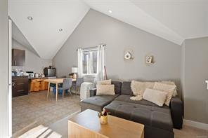 1221 Freshwater Cres — listing photo 33 of 38