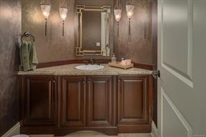 2450 Ainsley Pl — listing photo 27 of 73