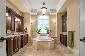 2450 Ainsley Pl — listing photo 34 of 73