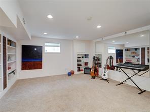 530 Dumeresq St — listing photo 20 of 46