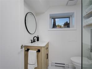 530 Dumeresq St — listing photo 24 of 46