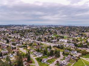530 Dumeresq St — listing photo 37 of 46