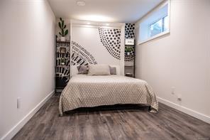 398 Bonaparte St — listing photo 44 of 54
