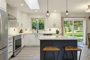 2302 Towerview Cres — listing photo 23 of 96