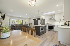 2302 Towerview Cres — listing photo 27 of 96