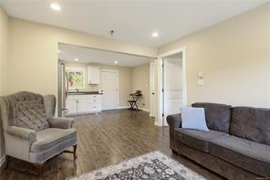 2302 Towerview Cres — listing photo 56 of 96
