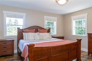 3079 Jameson Rd — listing photo 35 of 96