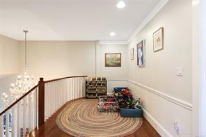 485 Southwind Rd — listing photo 36 of 69