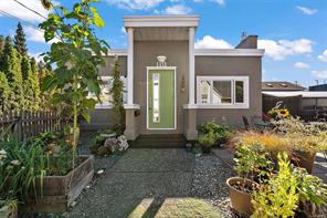 1111 Caledonia Ave, Victoria