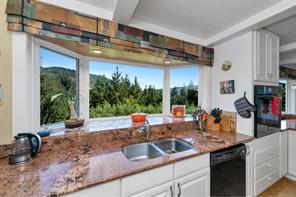 6693 Genoa Bay Rd — listing photo 22 of 99