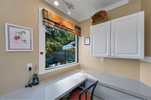 6693 Genoa Bay Rd — listing photo 25 of 99