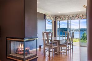 725 Thulin St — listing photo 18 of 73