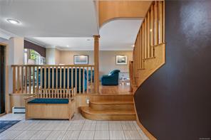 725 Thulin St — listing photo 30 of 73