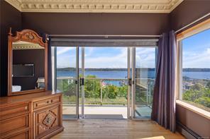 725 Thulin St — listing photo 37 of 73