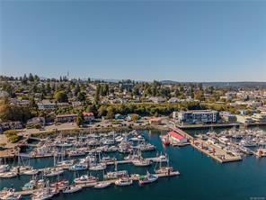 725 Thulin St — listing photo 66 of 73
