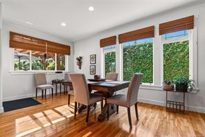 3192 Gibbins Rd — listing photo 16 of 64