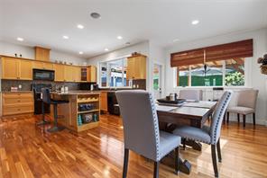 3192 Gibbins Rd — listing photo 18 of 64