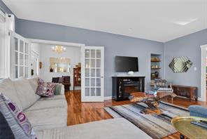 3192 Gibbins Rd — listing photo 24 of 64
