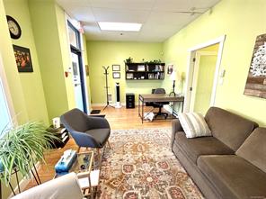 6-4800 Island Hwy — listing photo 17 of 18