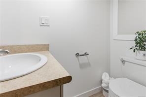 236 Crease Ave — listing photo 24 of 32