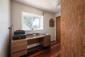 2357 Barclay St — listing photo 22 of 32