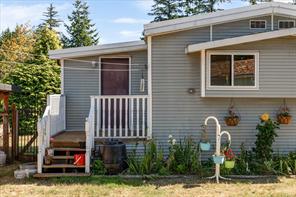 2357 Barclay St — listing photo 26 of 32