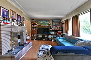 307 Holly Ave — listing photo 17 of 22