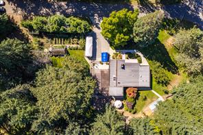 3742 James Cres — listing photo 54 of 56