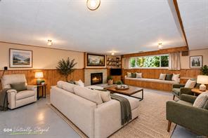3060 George St — listing photo 32 of 46