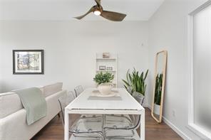 516-517 Fisgard St — listing photo 15 of 50