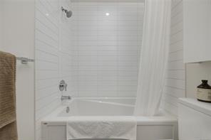 516-517 Fisgard St — listing photo 22 of 50