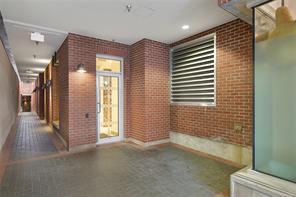 516-517 Fisgard St — listing photo 27 of 50