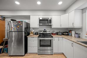 2563 Brookfield Dr — listing photo 39 of 57