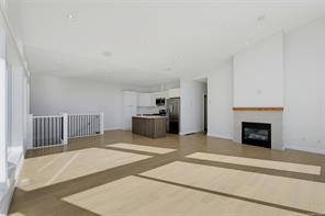 2211 Winfield Dr — listing photo 20 of 63