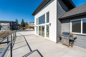 2211 Winfield Dr — listing photo 27 of 63