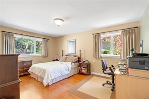 3838 Fearn Way — listing photo 18 of 69