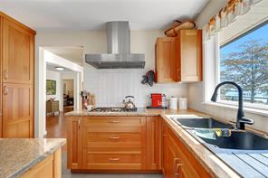 3838 Fearn Way — listing photo 30 of 69