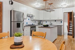 1973 Harlequin Cres — listing photo 18 of 36