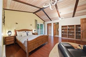 1973 Harlequin Cres — listing photo 27 of 36