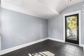 1360 Lang St — listing photo 23 of 38