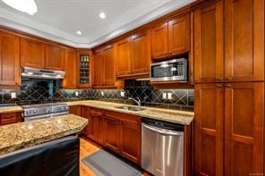511-3666 Royal Vista Way — listing photo 36 of 52