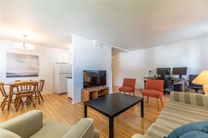 $239,000 - 1007 Bowen Rd<br>Nanaimo, British Columbia, V9R 2A4