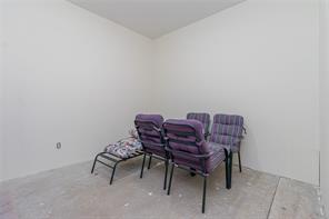6033 Chippewa Rd — listing photo 30 of 50
