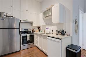 737 Vancouver St — listing photo 31 of 81